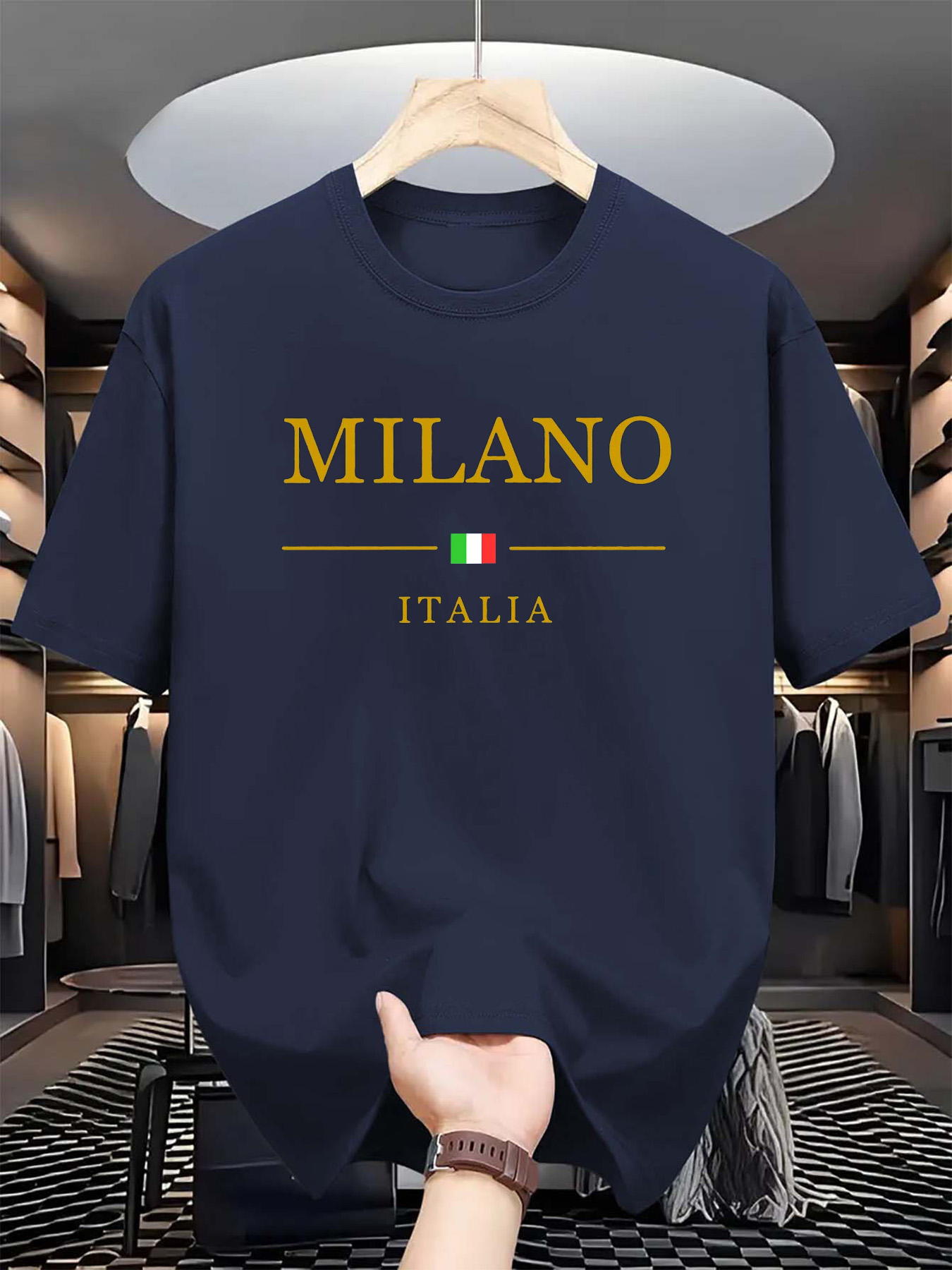 Street Fashion In Milan - T-shirt z nadrukiem włoskiego mediolańskiego wzoru,