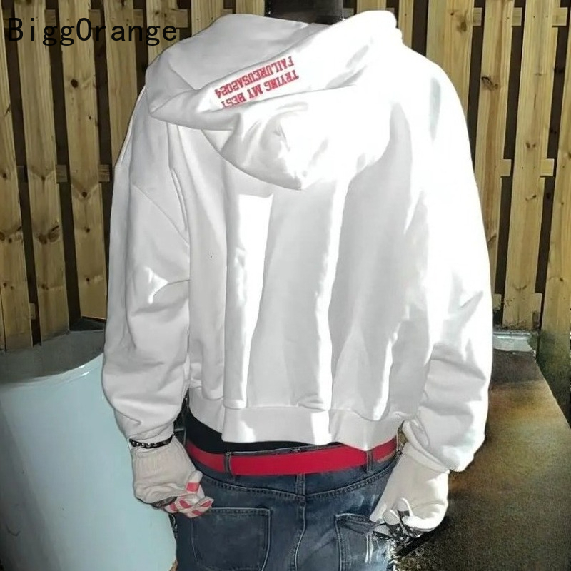 Bluza z kapturem z haftem rhin – Street Fashion Elements recenzja i cena