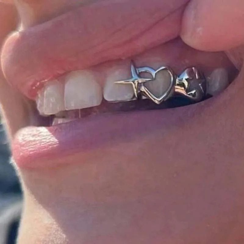 Punk Hip Hop Hollow Heart Teet – Street Fashion Jewelry recenzja i cena