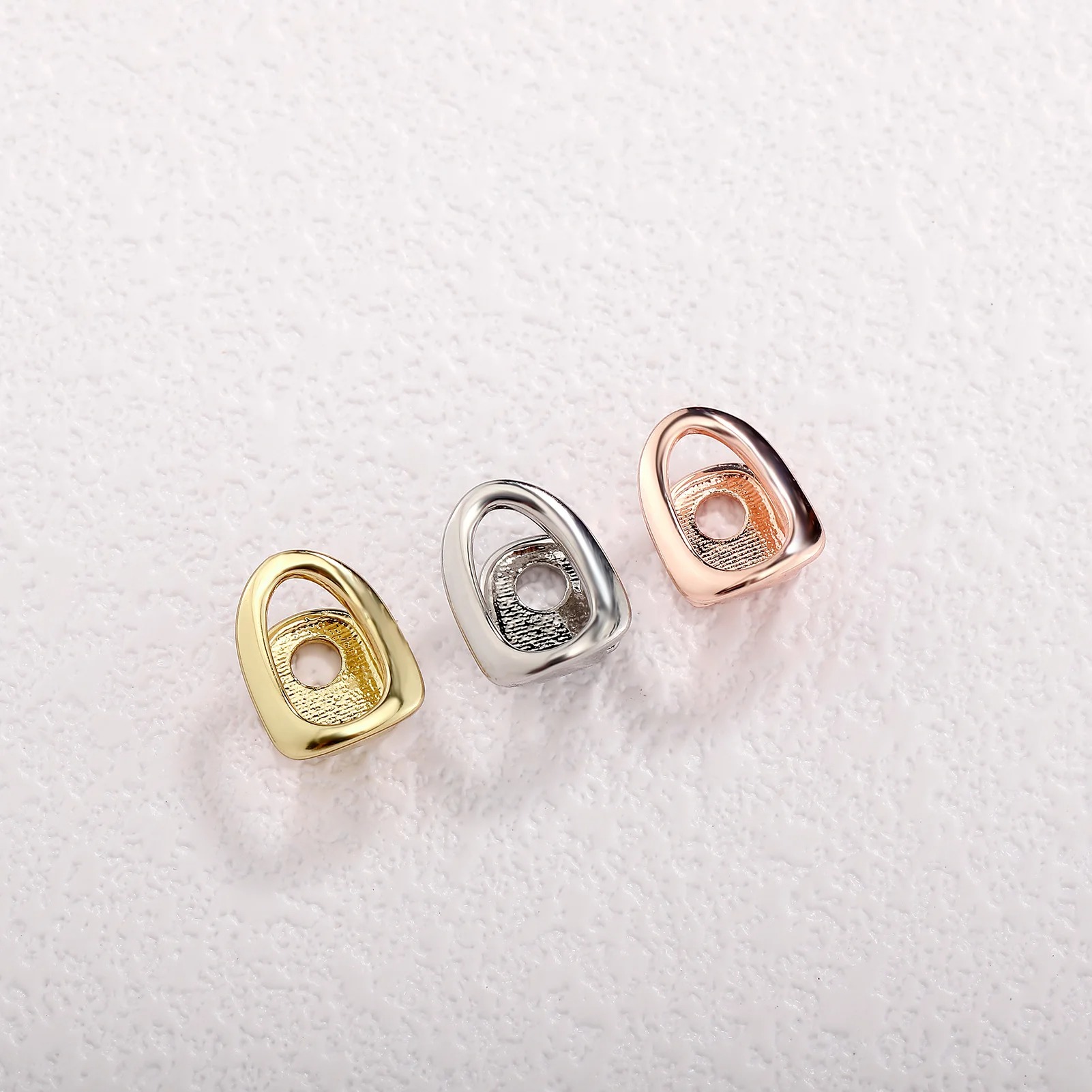 Złote Metalowe Grillz w Stylu  – Street Fashion Jewelry recenzja i cena